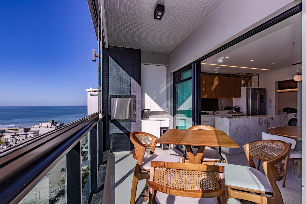 Apartamento à venda no Praia Brava: 
