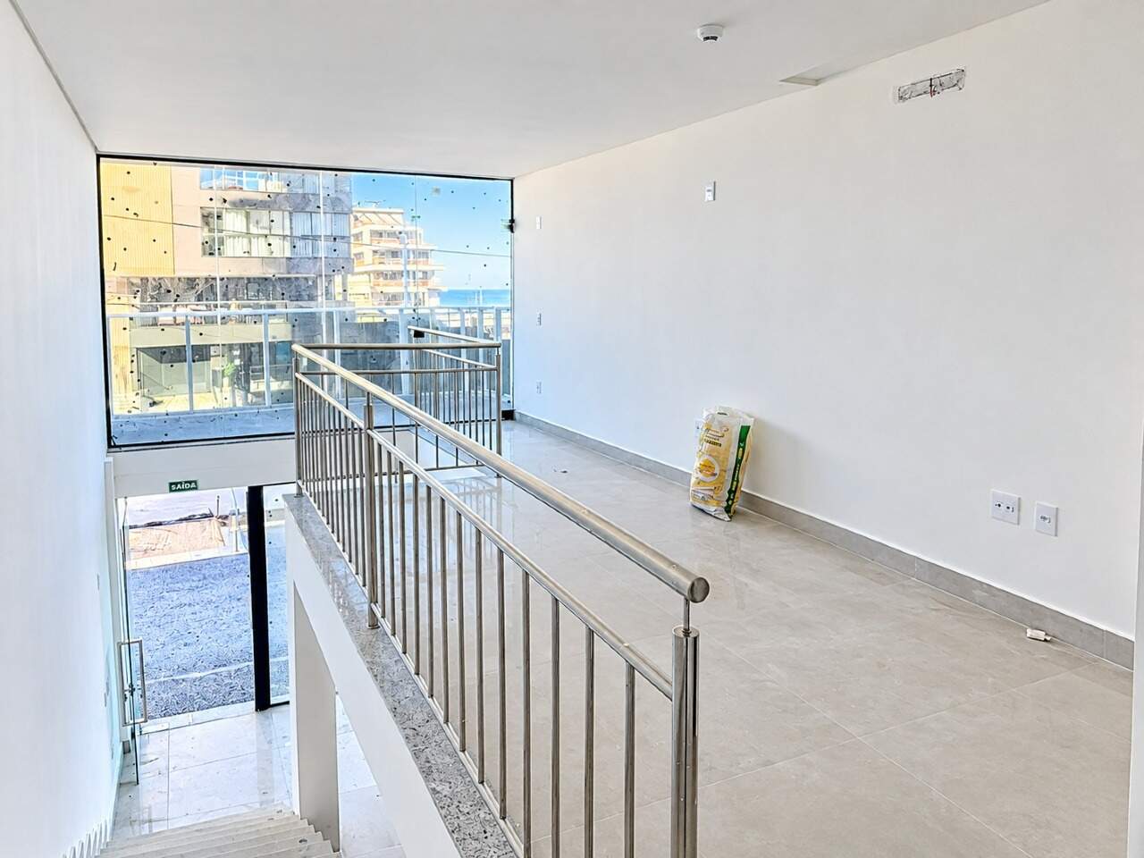 Sala Comercial para aluguel no Praia Brava: 