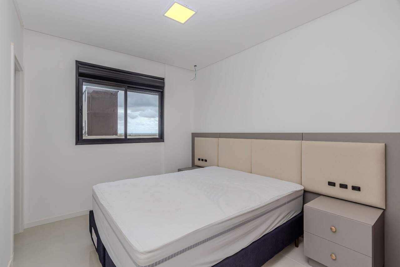 Apartamento para aluguel no Praia Brava: 