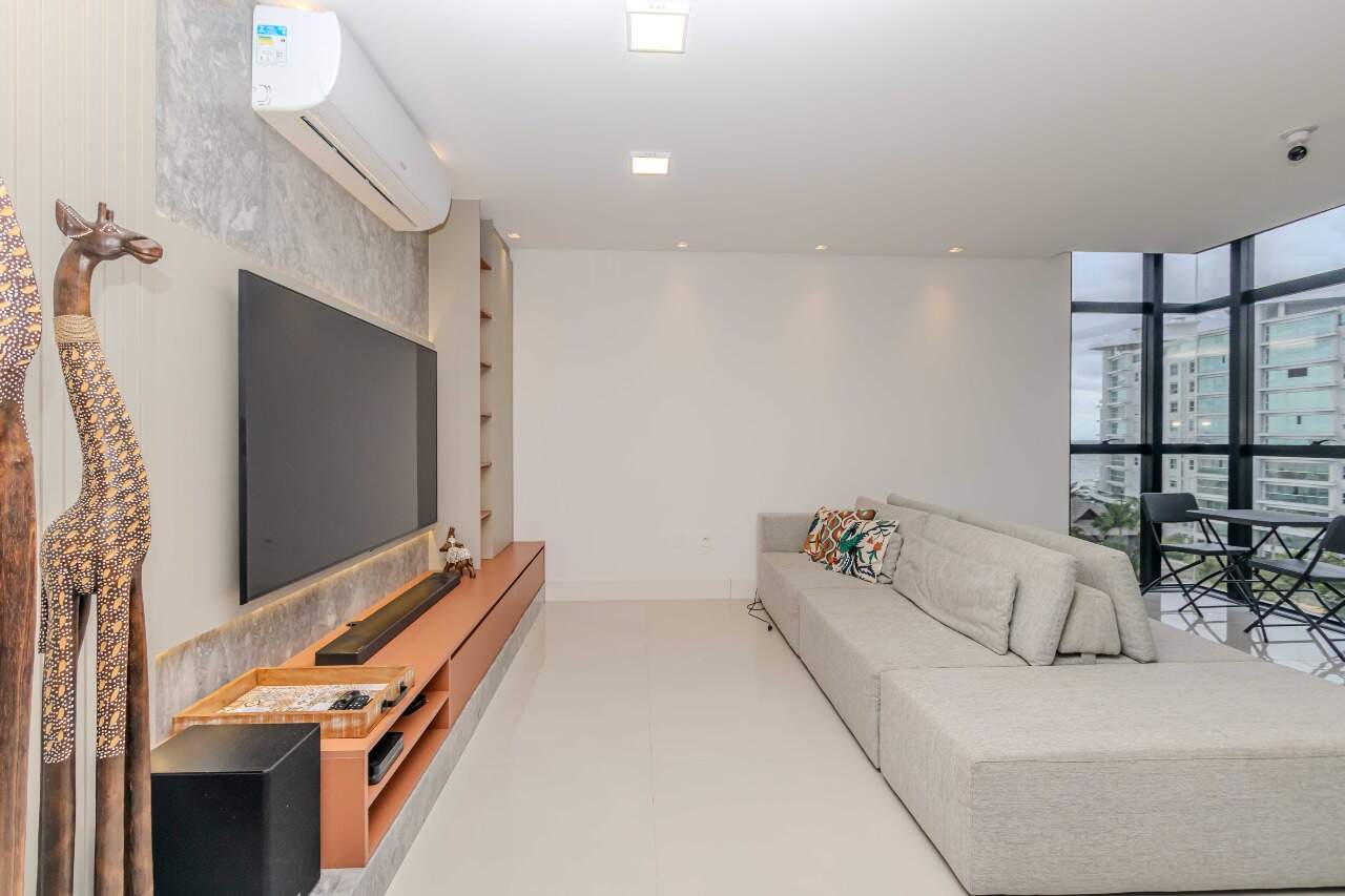 Apartamento para aluguel no Praia Brava: 