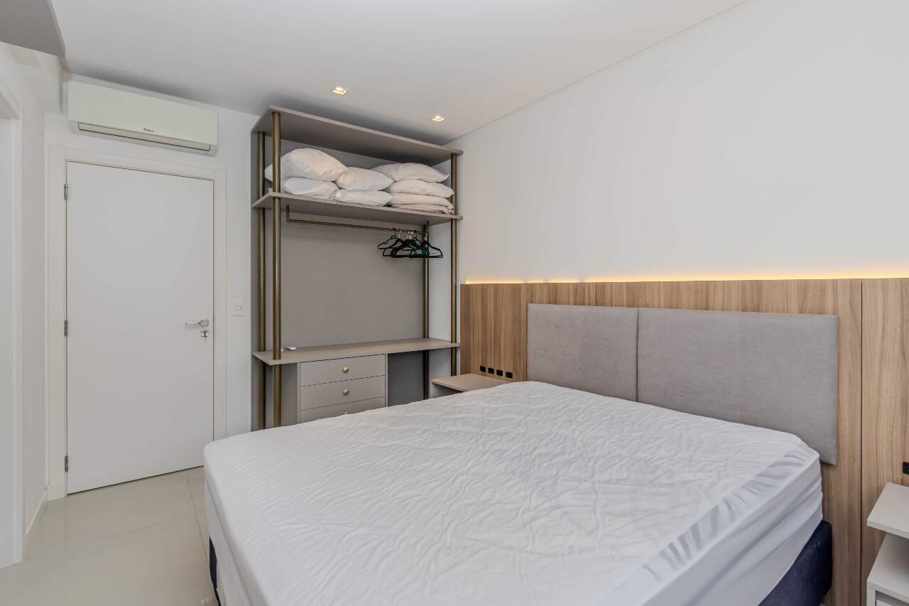 Apartamento para aluguel no Praia Brava: 