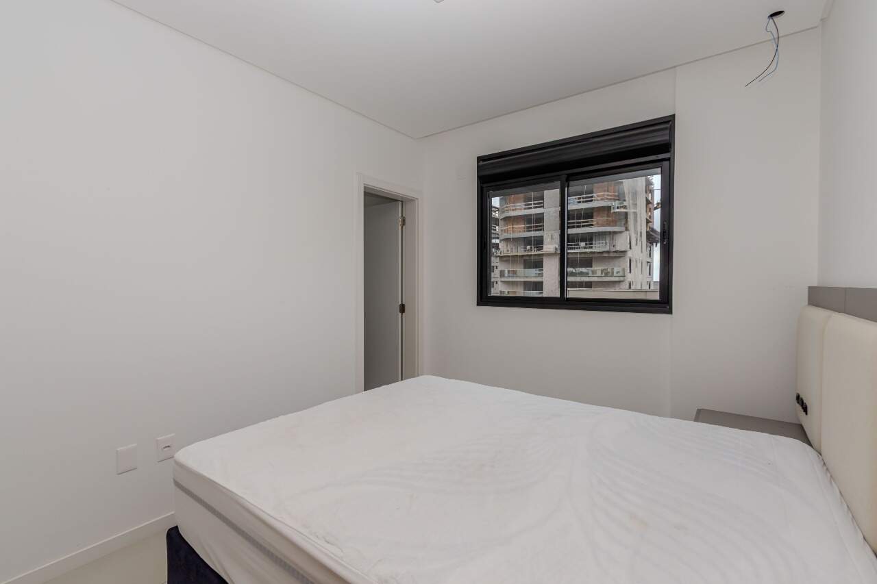 Apartamento para aluguel no Praia Brava: 