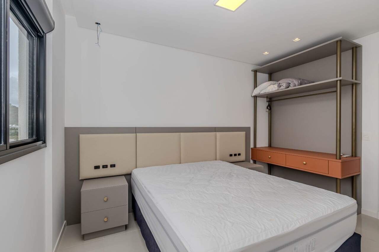Apartamento para aluguel no Praia Brava: 