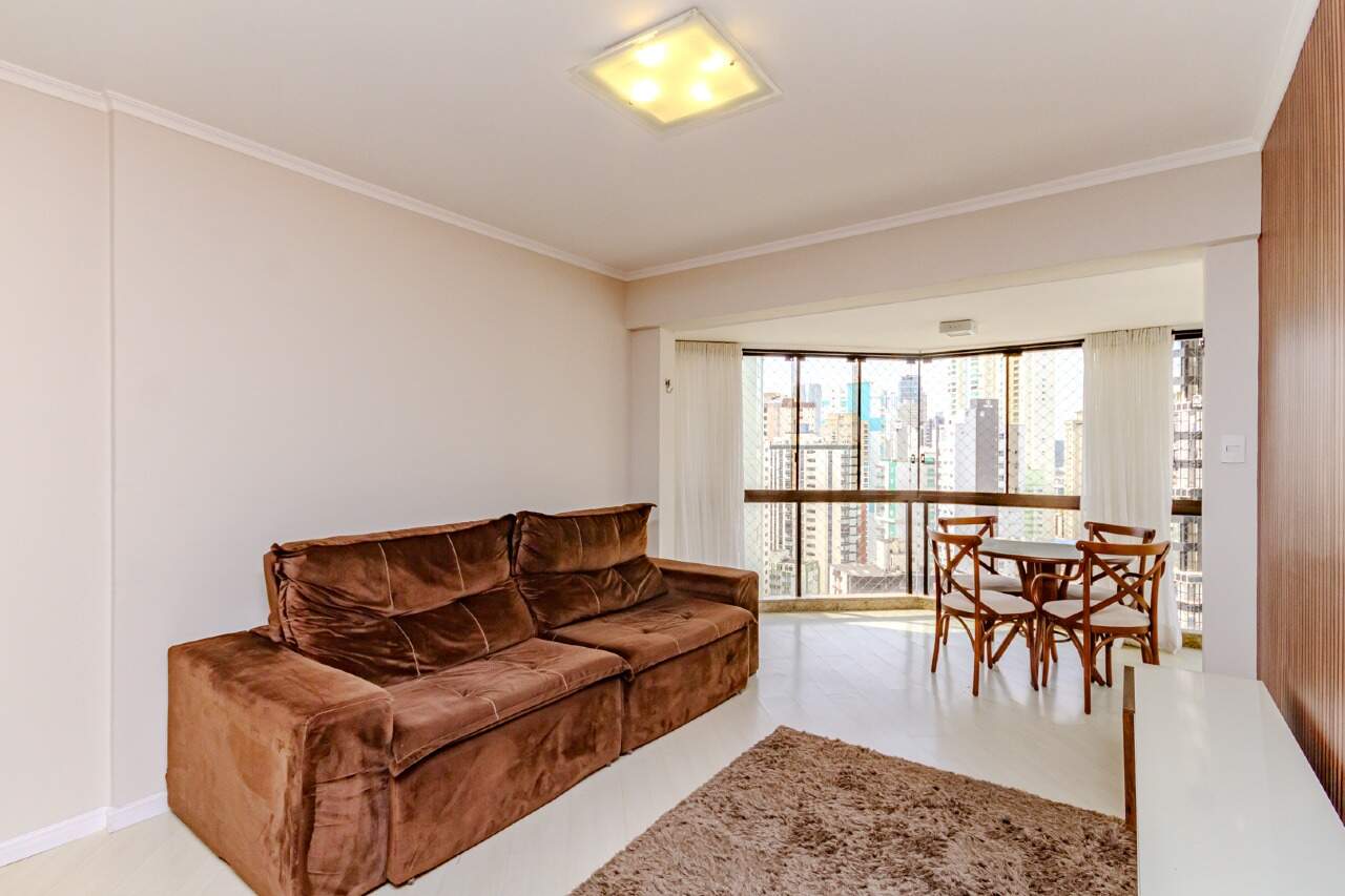 Apartamento para aluguel no Centro: 