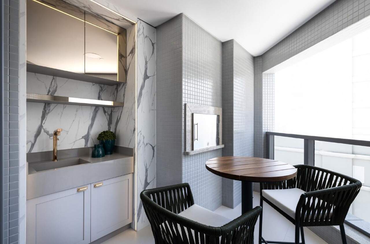 Apartamento à venda no Centro: Sacada gourmet do apartamento decorado do New York (imagem ilustrativa)