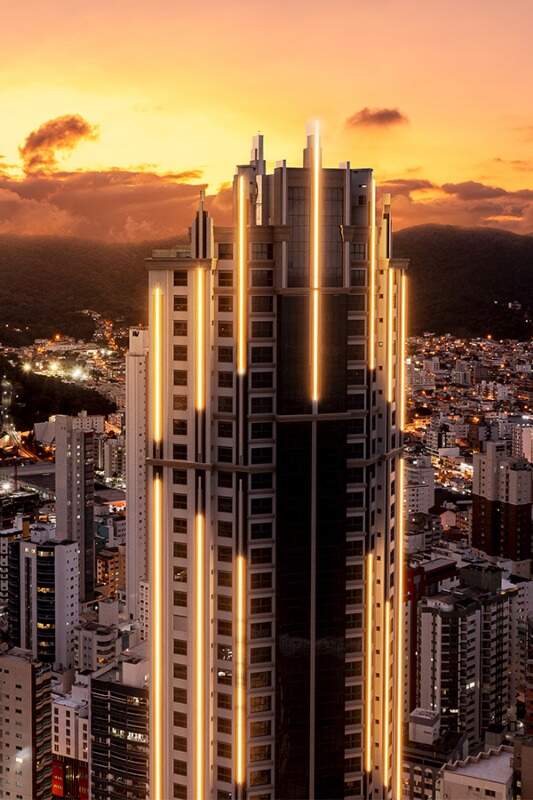 Apartamento à venda no Centro: Torre do New York Apartments, da Embraed, ao pôr do sol