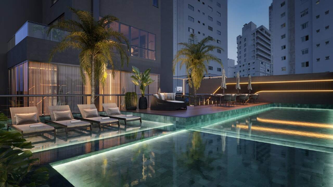 Apartamento à venda no Centro: Piscina adulto com deck no lazer Avenue Party (imagem ilustrativa)