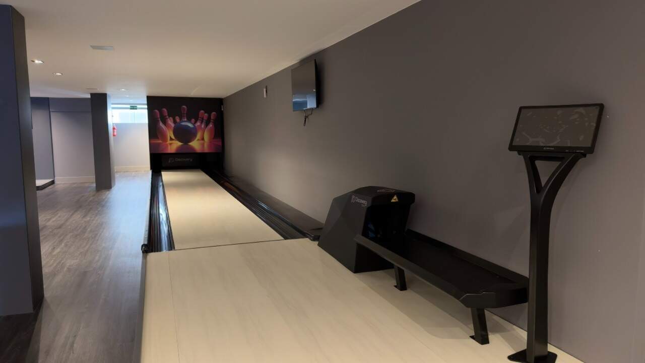 Apartamento à venda no Praia Brava: Pista de boliche do Soul Brava Club
