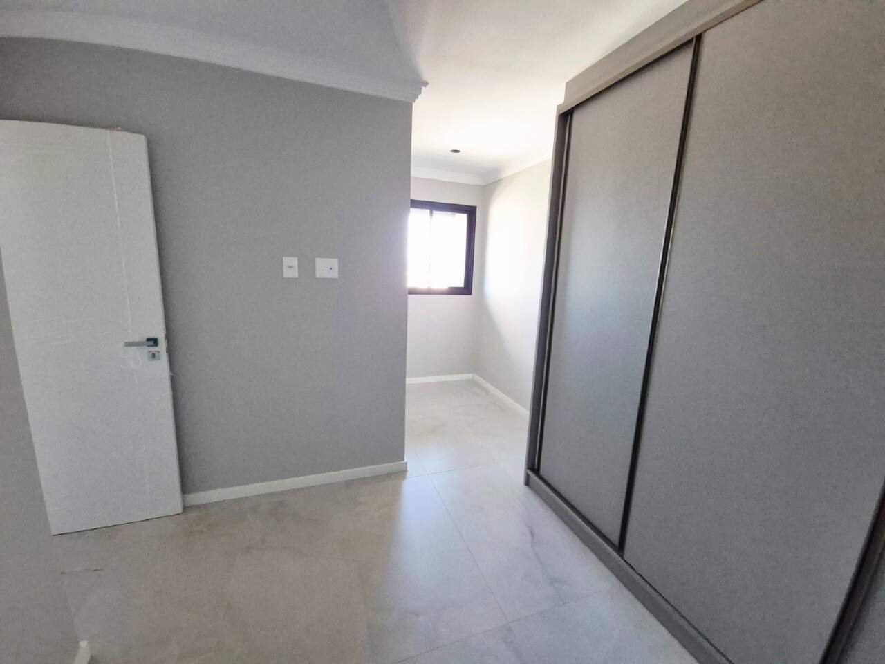 Apartamento à venda no Praia Brava: Segundo dormitório com armário