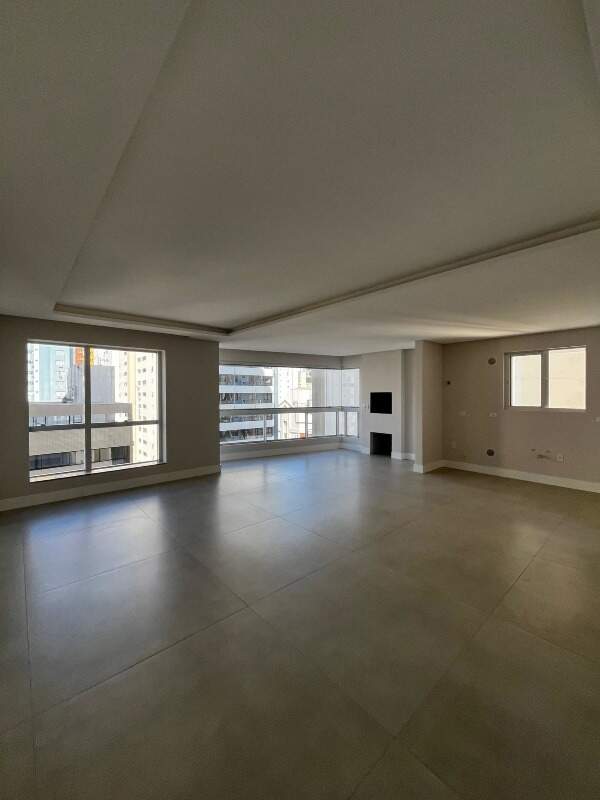 Apartamento à venda no Centro: Living de referência do Olímpia Residence