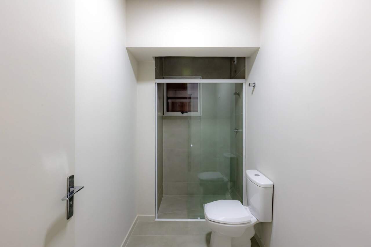Apartamento à venda no Centro: Banheiro do apartamento