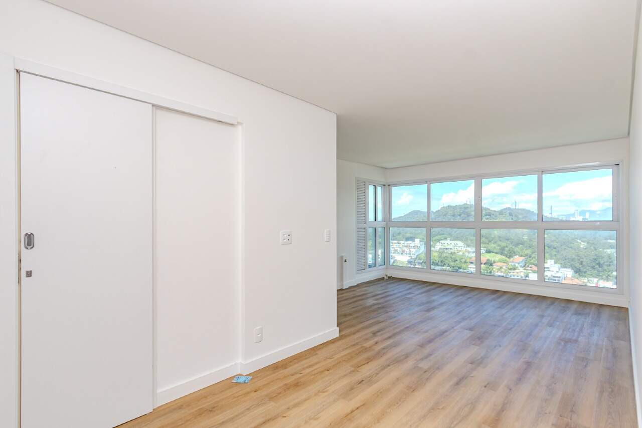 Apartamento à venda no Praia Brava: