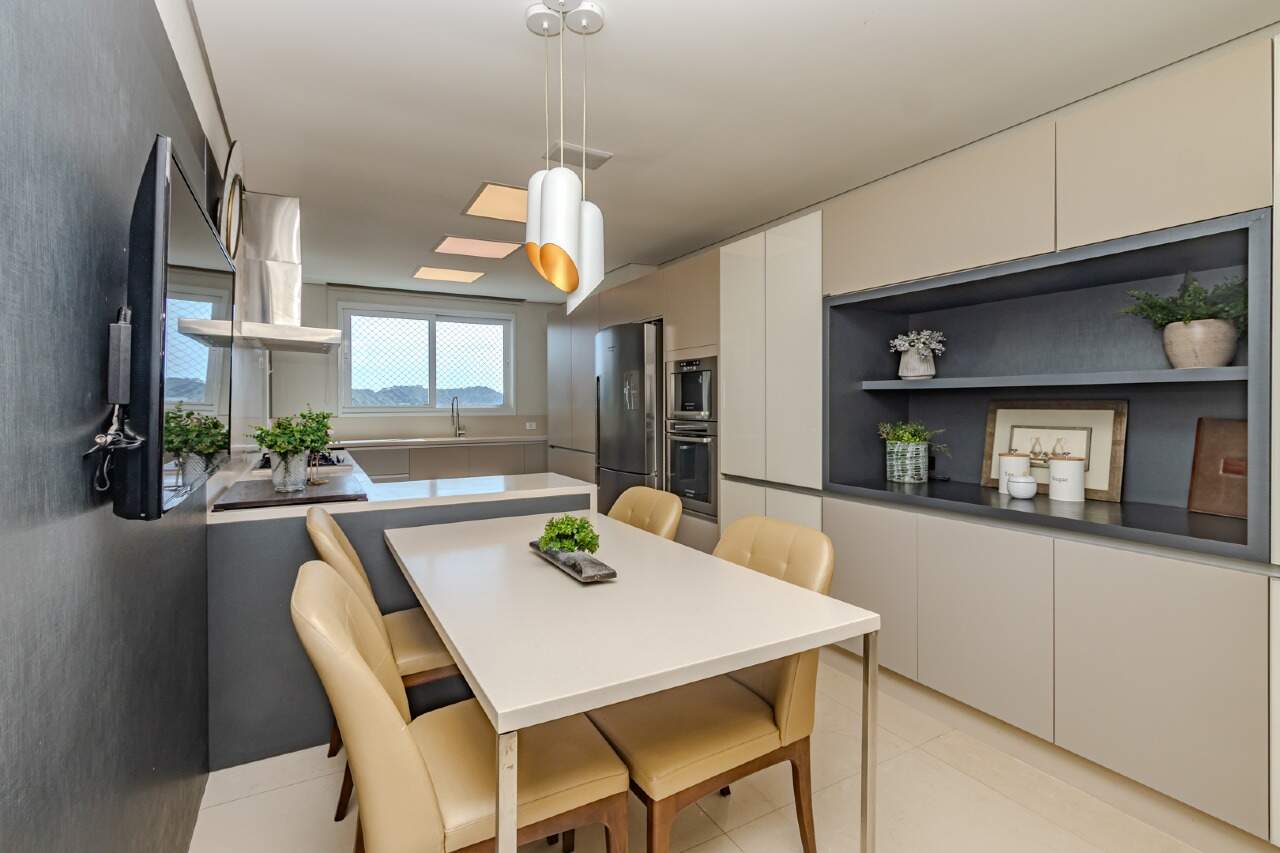 Apartamento à venda no Praia Brava: 