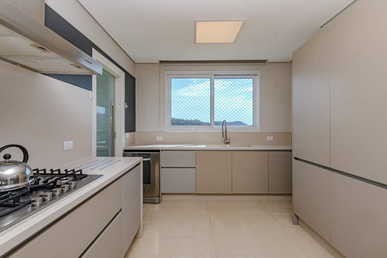 Apartamento à venda no Praia Brava: 