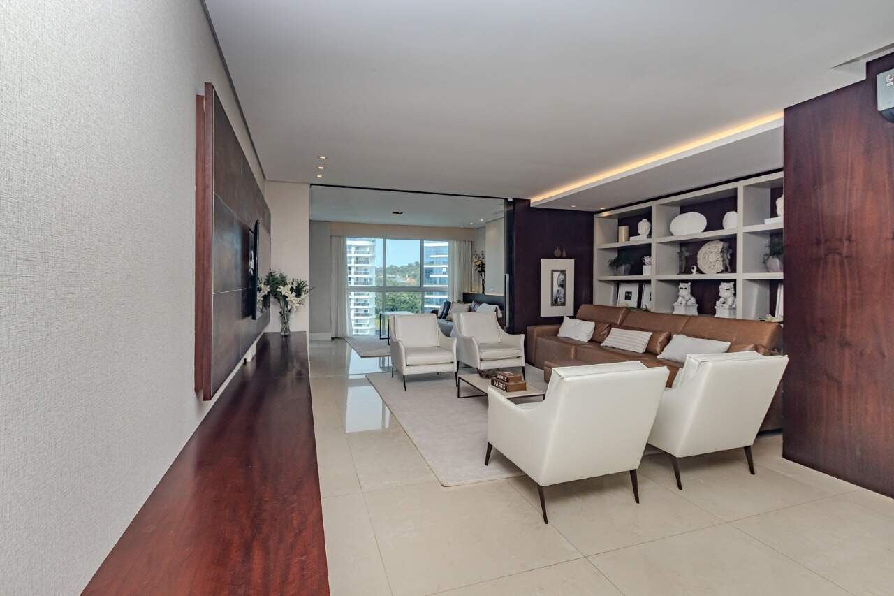 Apartamento à venda no Praia Brava: 