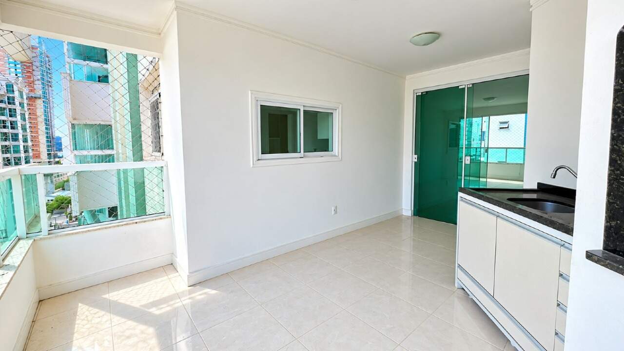 Apartamento para aluguel no Pioneiros: 
