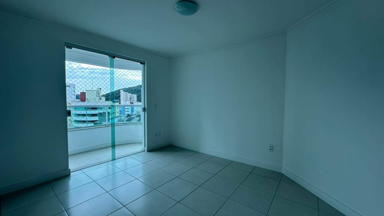Apartamento para aluguel no Pioneiros: