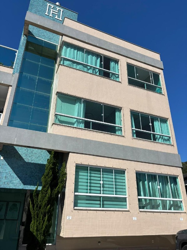 Apartamento à venda no Praia dos Amores: 