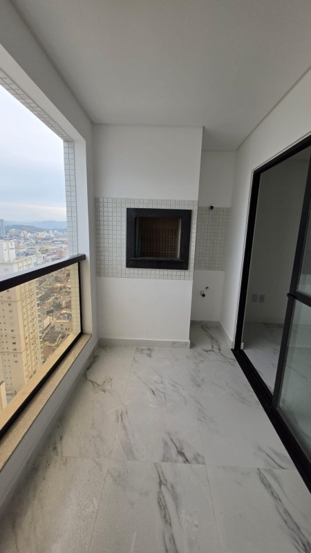 Apartamento à venda no Centro: Varanda com churrasqueira