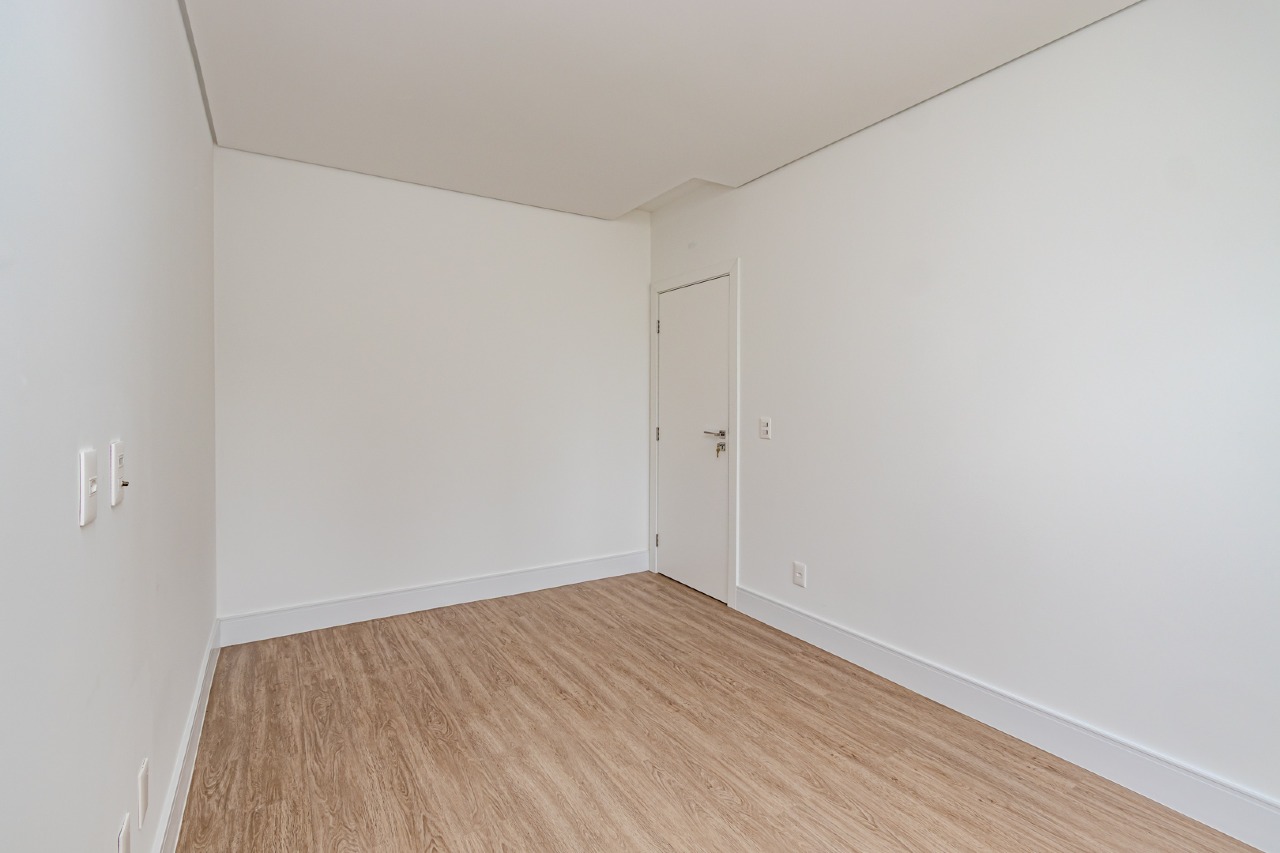 Apartamento à venda no Praia Brava: 