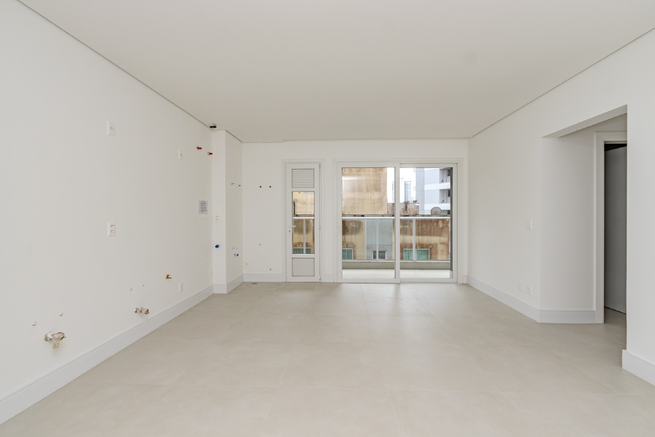 Apartamento à venda no Praia Brava: 