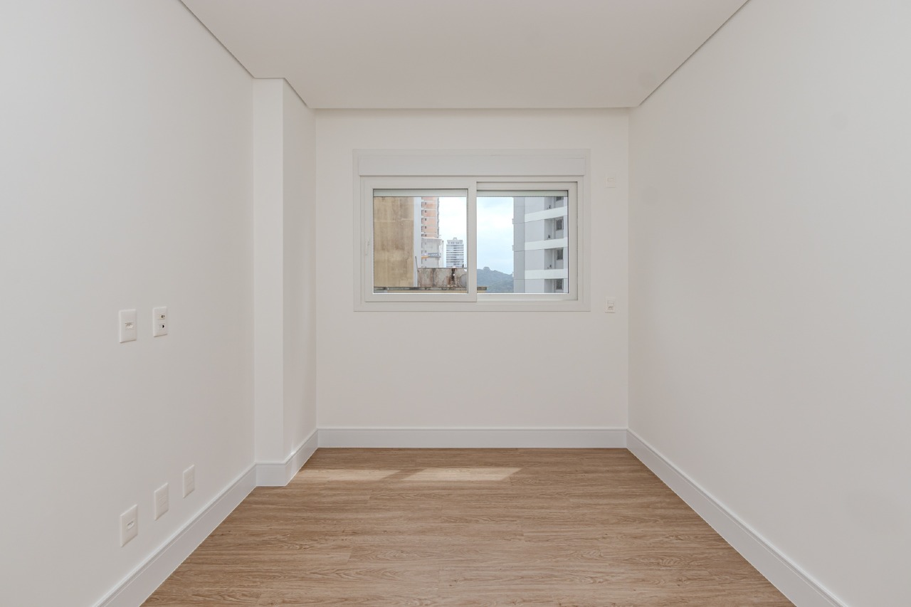 Apartamento à venda no Praia Brava: 