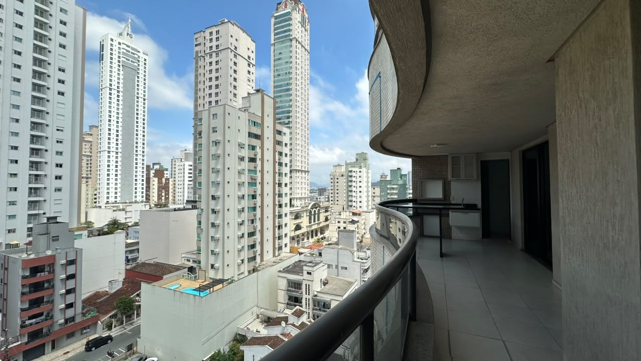 Apartamento para aluguel no Centro: 