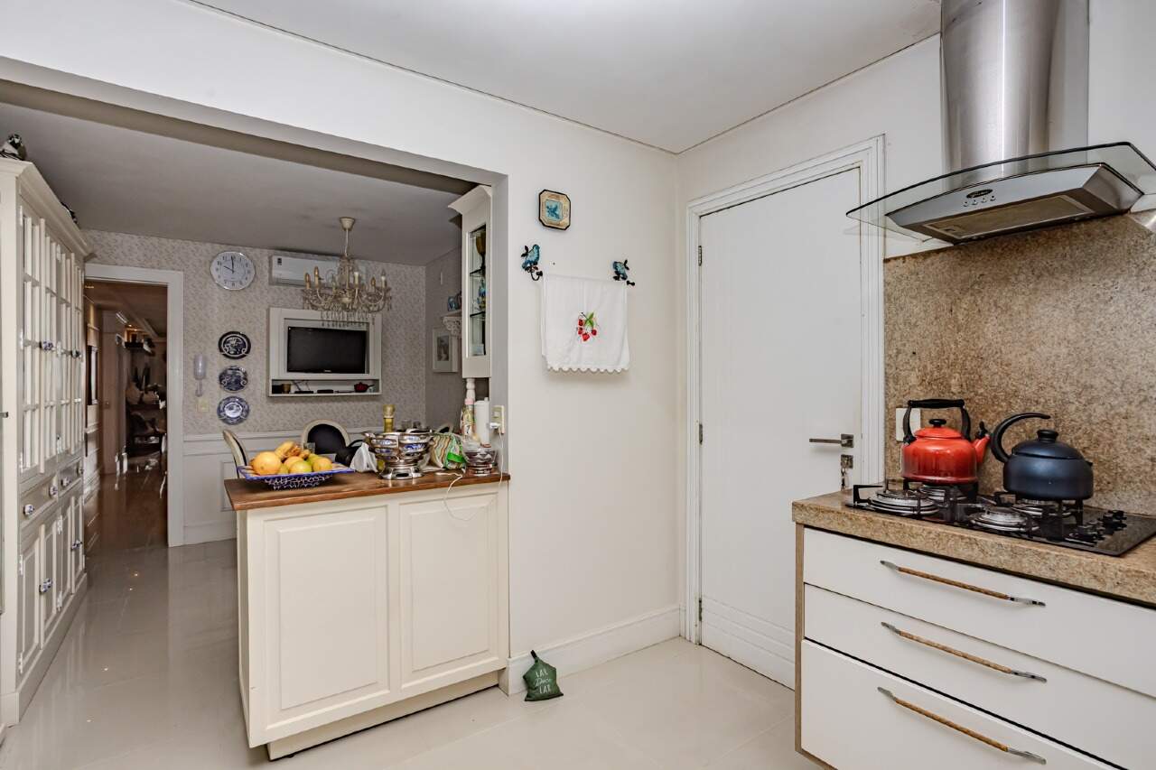 Apartamento diferenciado à venda no Centro: 