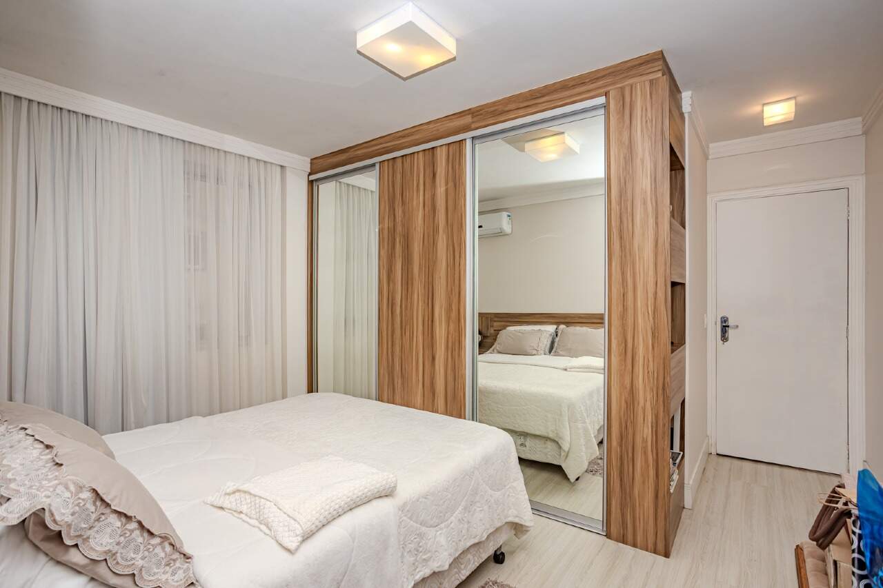 Apartamento diferenciado à venda no Centro: 