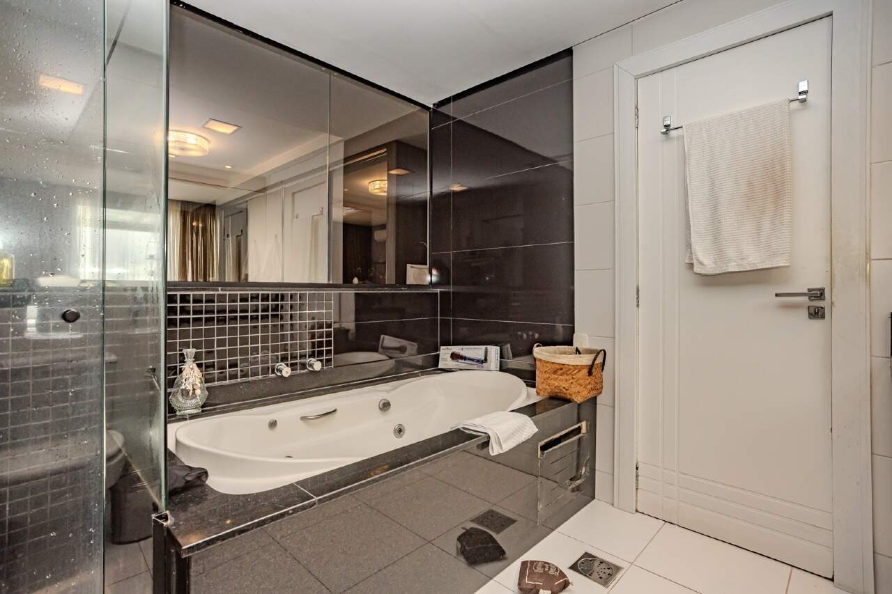 Apartamento diferenciado à venda no Centro: 