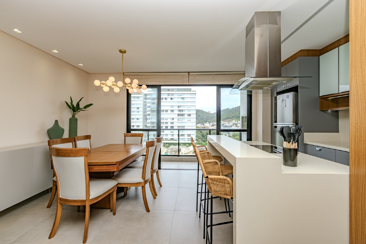 Apartamento à venda no Praia Brava: 