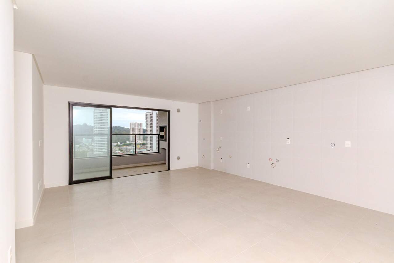 Apartamento à venda no Praia Brava: 