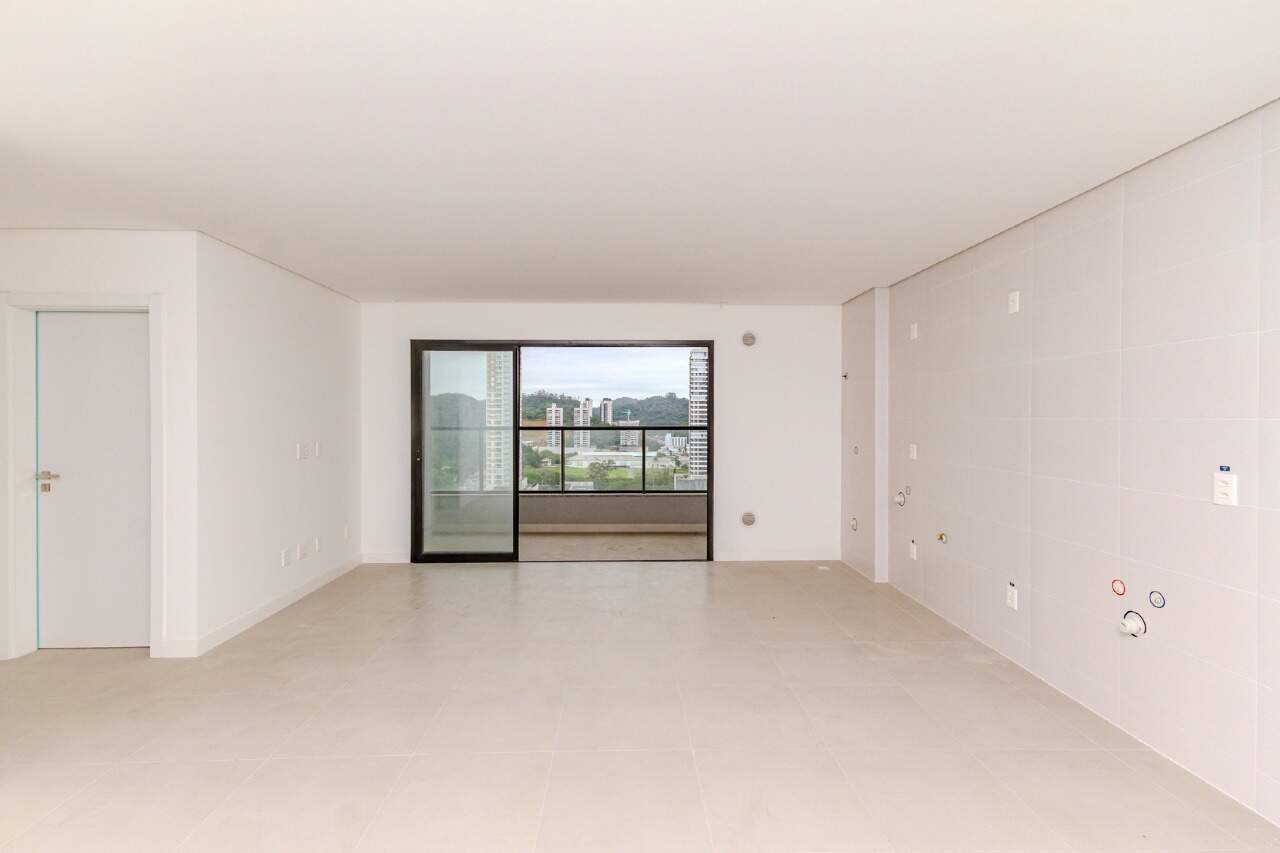 Apartamento à venda no Praia Brava: 