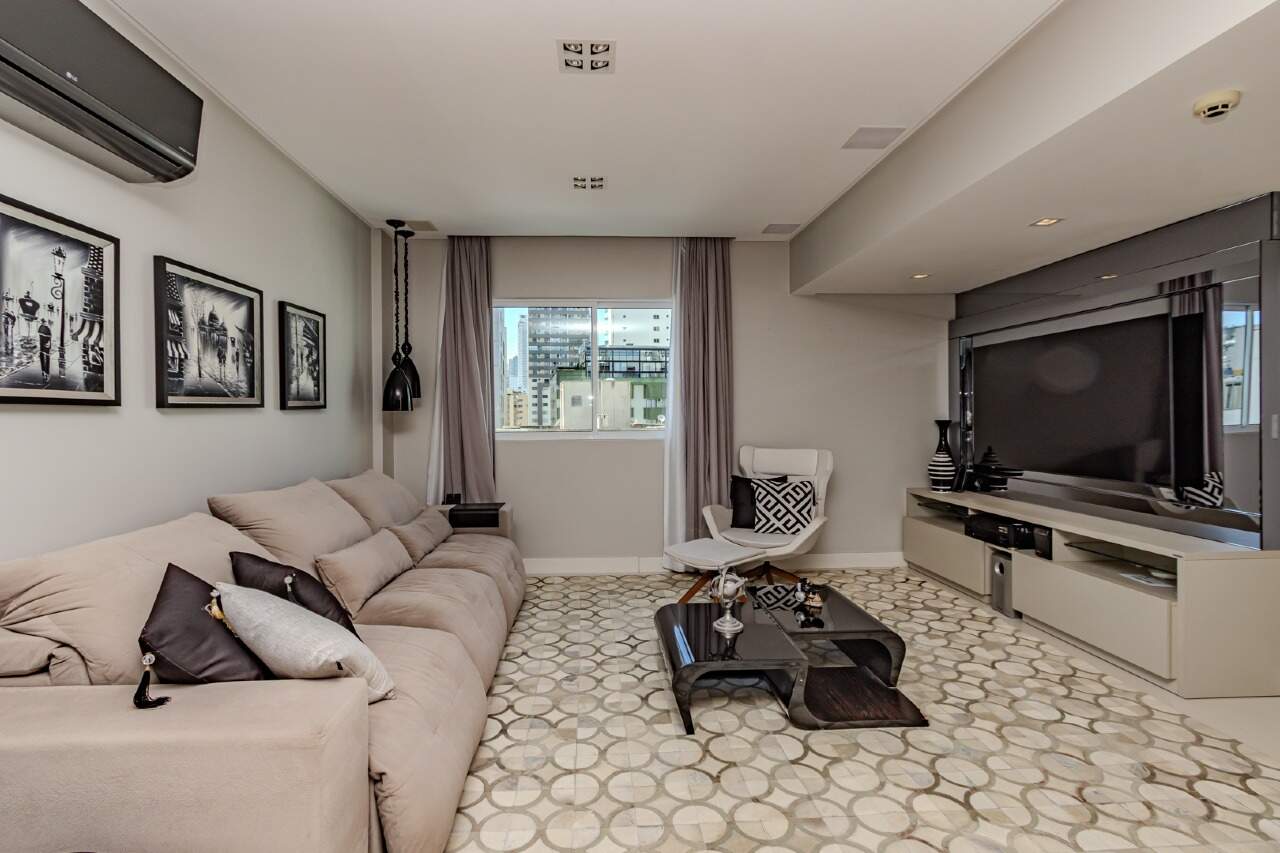 Apartamento à venda no Centro: 