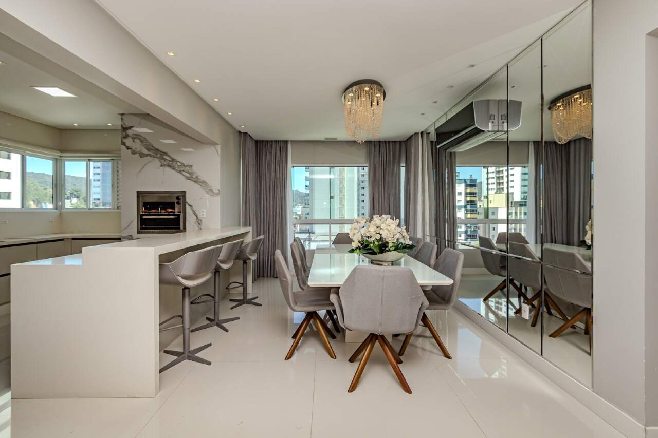 Apartamento à venda no Centro: 