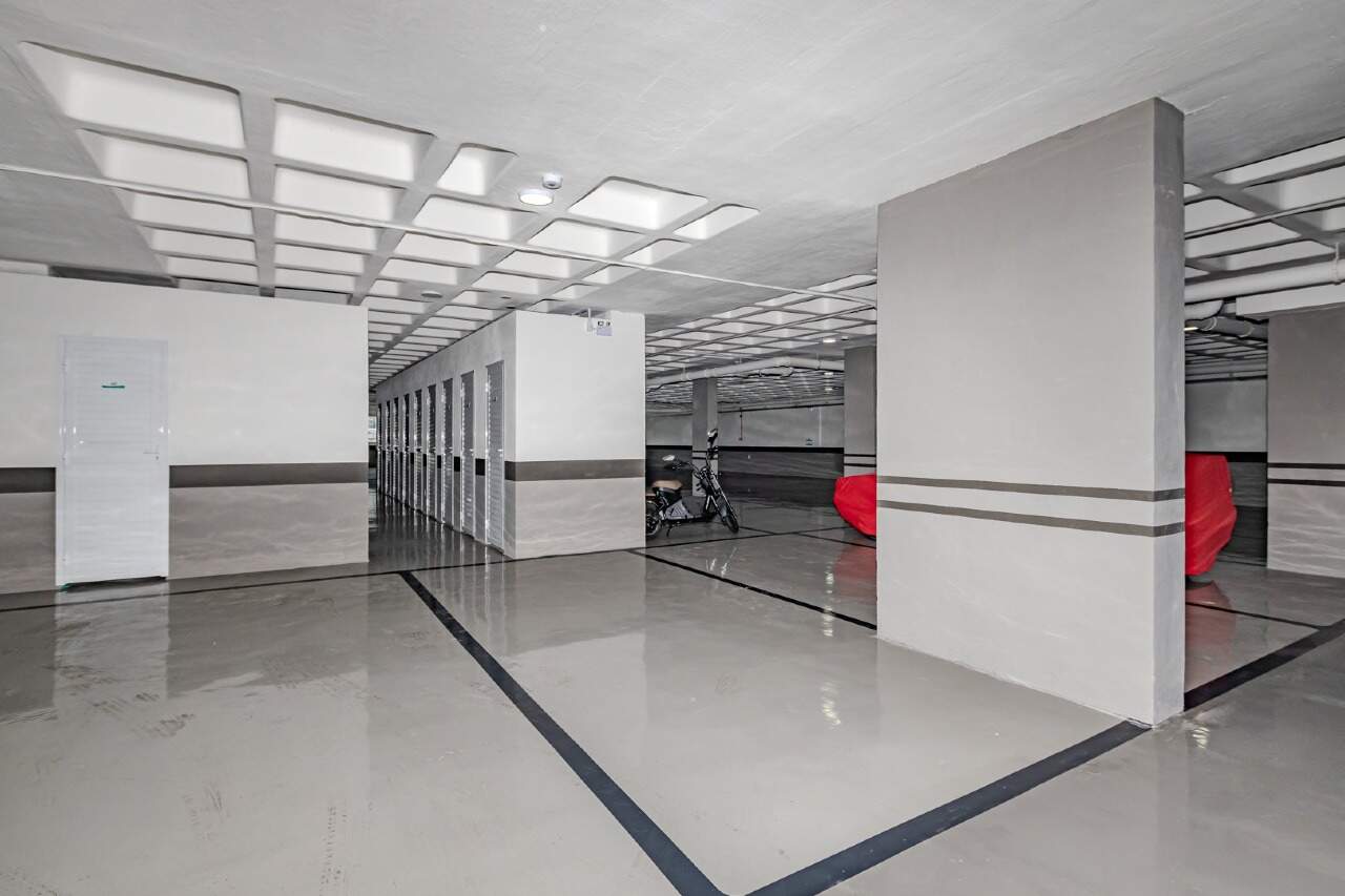 Apartamento à venda no Praia Brava: Estacionamento/garagem do empreendimento
