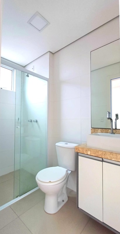 Apartamento à venda no Centro: Banheiro da segunda suíte