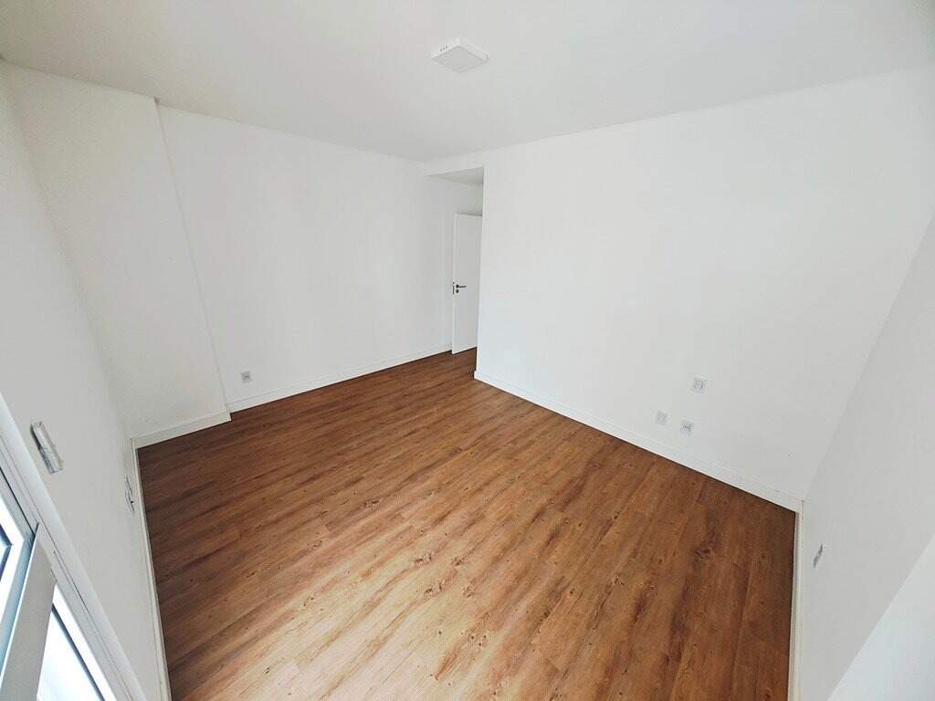 Apartamento à venda no Centro: Dormitório amplo
