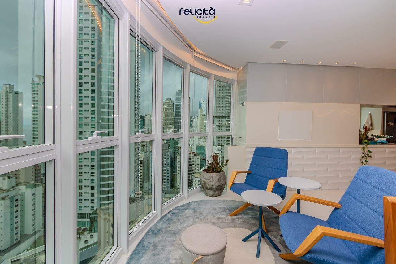 Apartamento de 3 quartos, 137m² no bairro Centro, em Balneário Camboriú | Eu Corretor