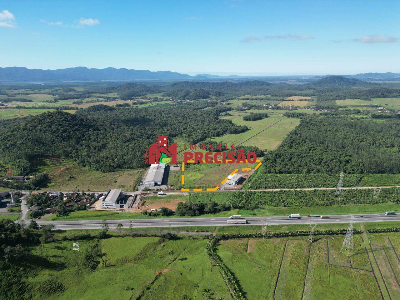Lote à venda no Industriais: 