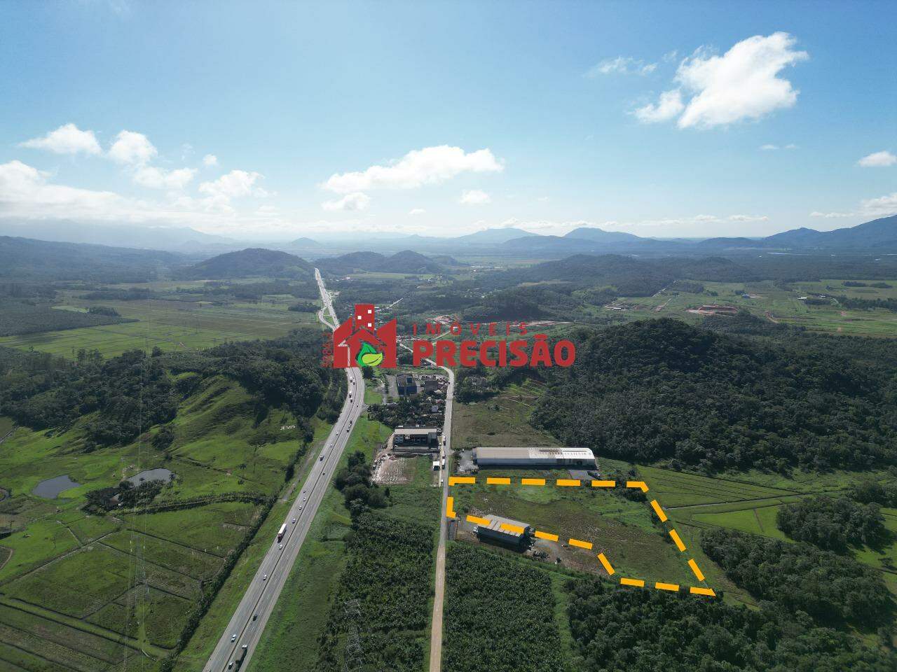 Lote à venda no Industriais: 