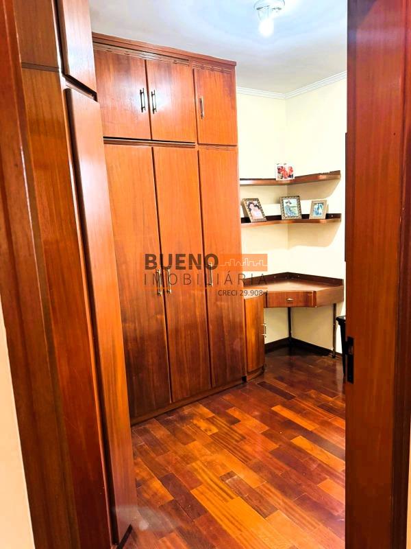 Apartamento à venda no Jardim São Francisco: 