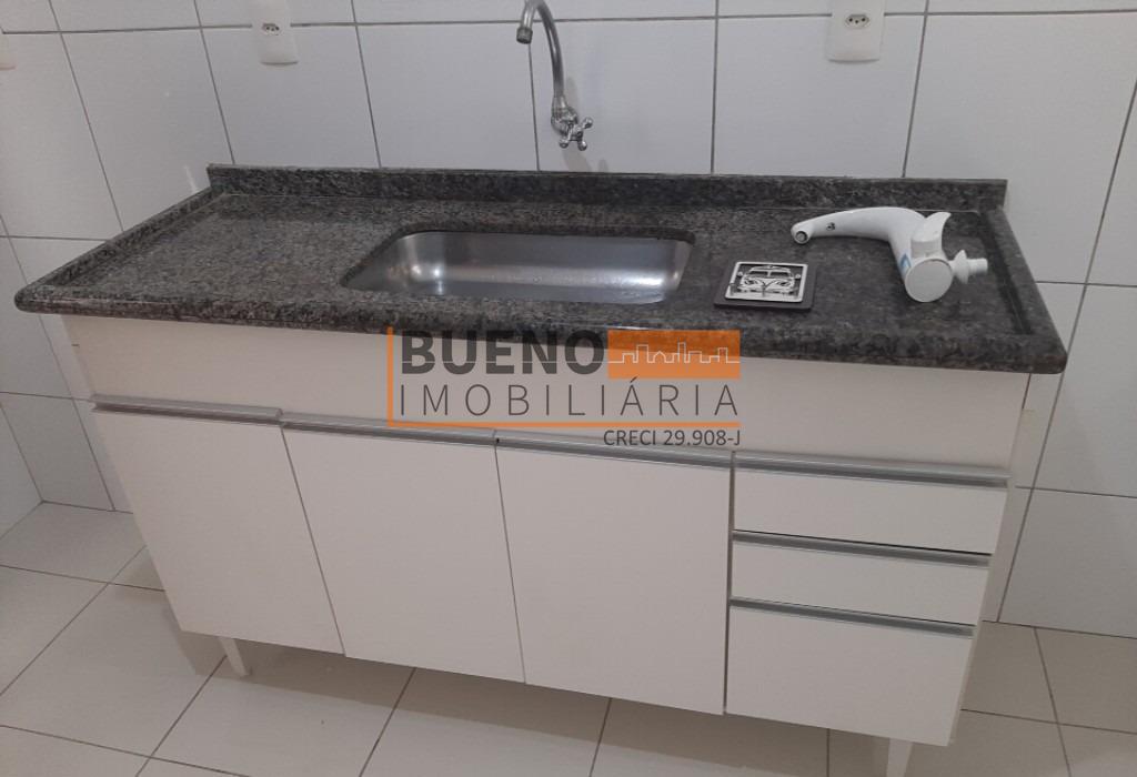 Apartamento para aluguel no Jardim Santa Rosa: 