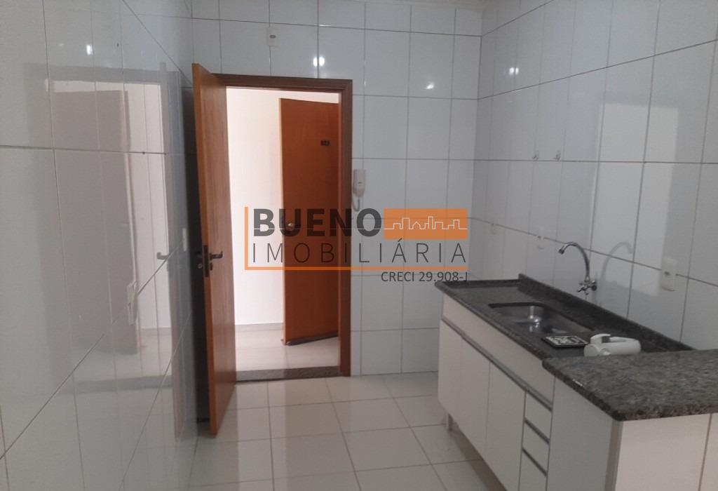 Apartamento para aluguel no Jardim Santa Rosa: 