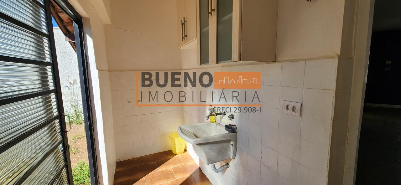 Casa à venda no Iate Clube de Americana: 