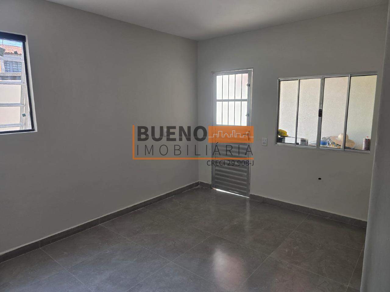 Casa à venda no Conjunto Habitacional dos Trabalhadores: 