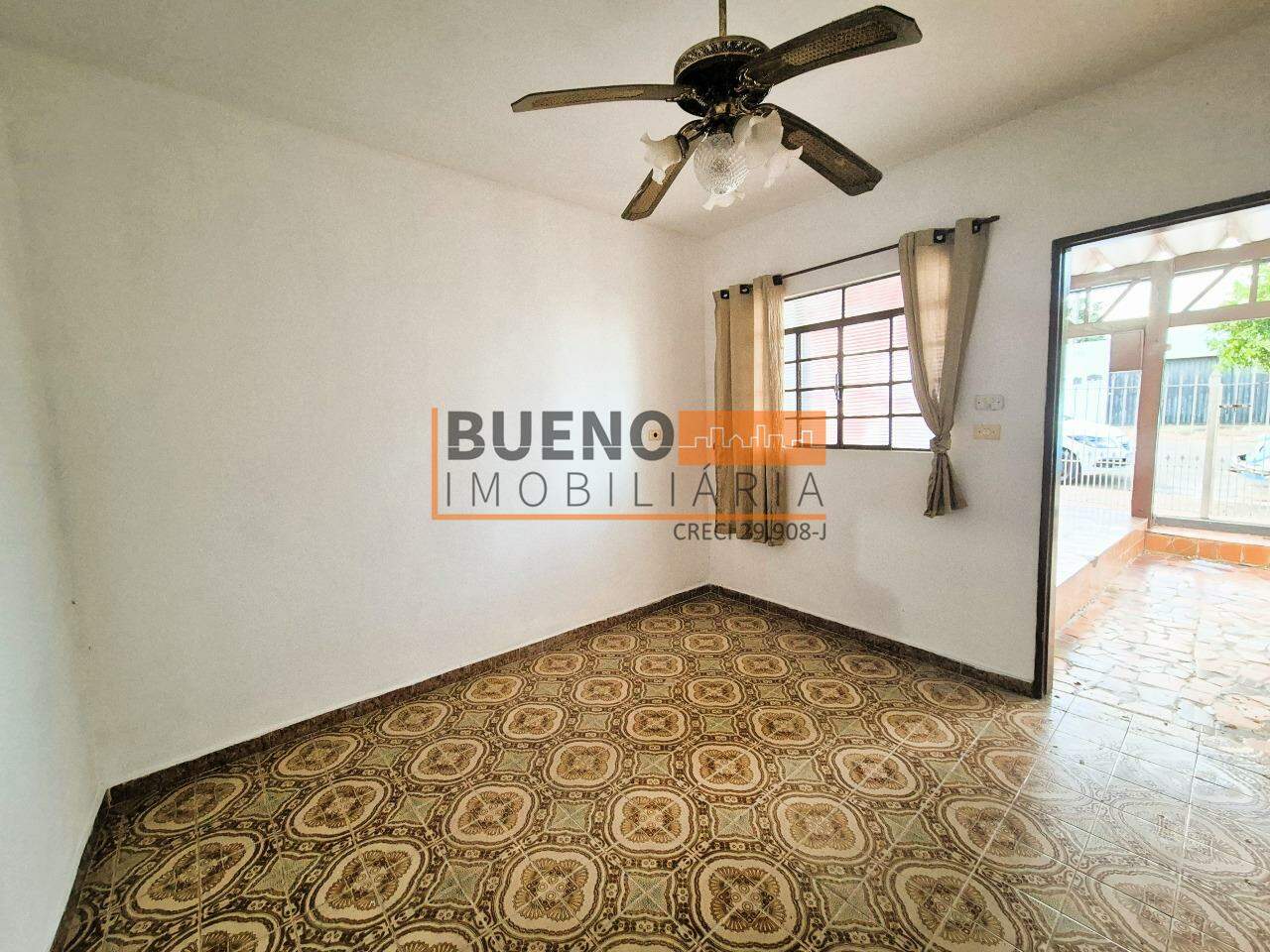 Casa à venda no Jardim Dulce: 
