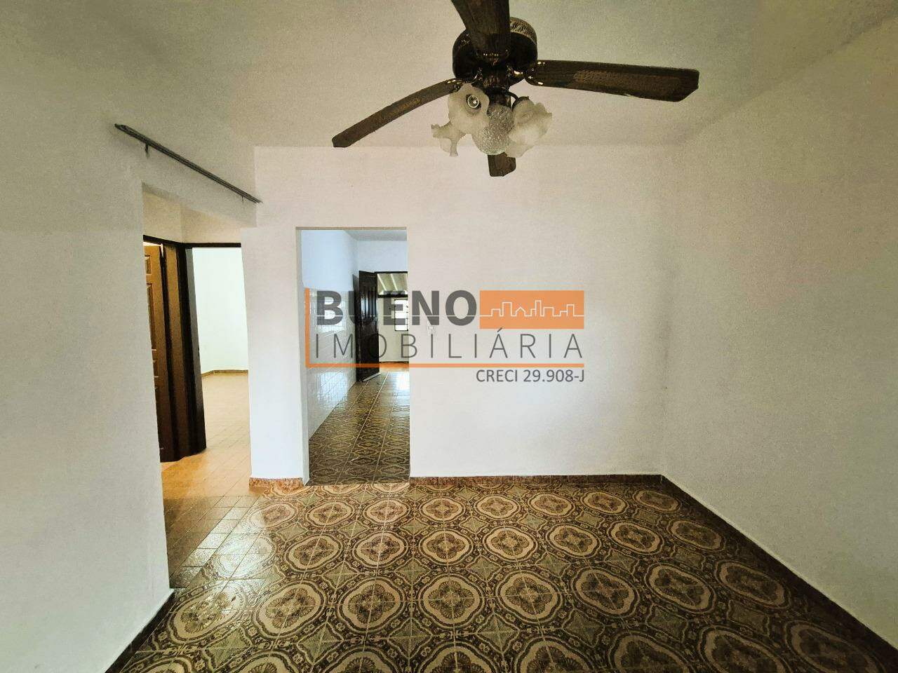 Casa à venda no Jardim Dulce: 