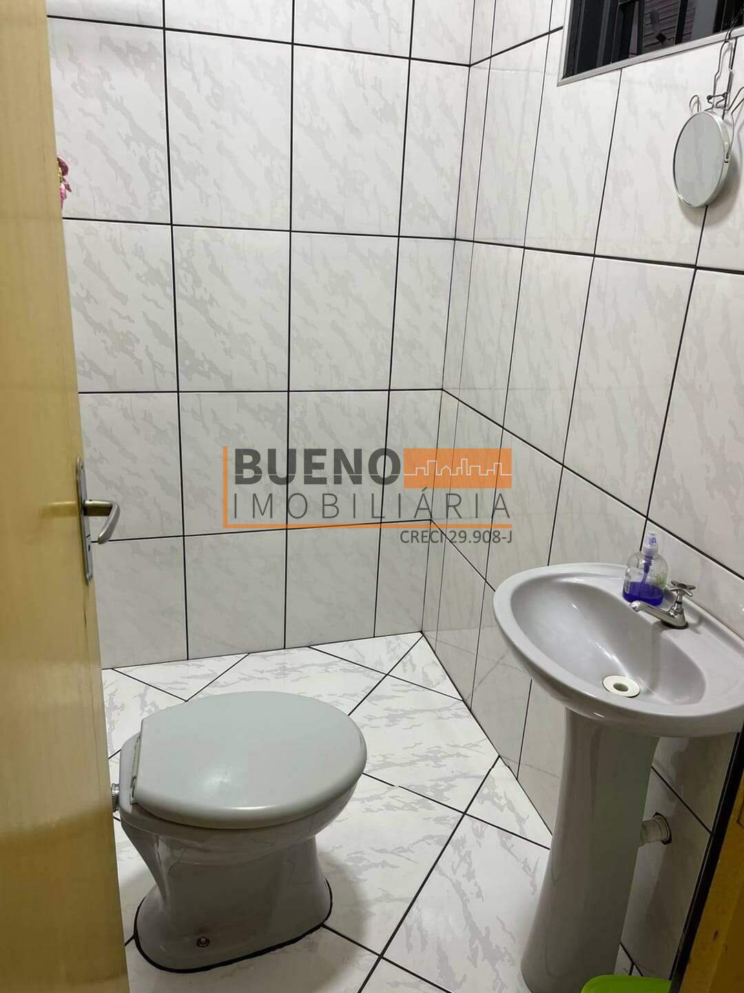 Sobrado à venda no Jardim Esmeralda: 