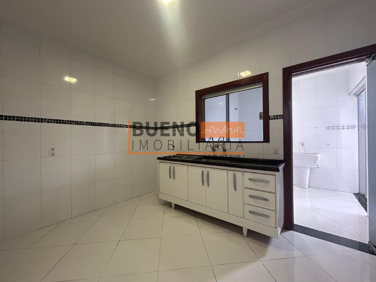 Casa para aluguel no Jardim Dona Regina: 